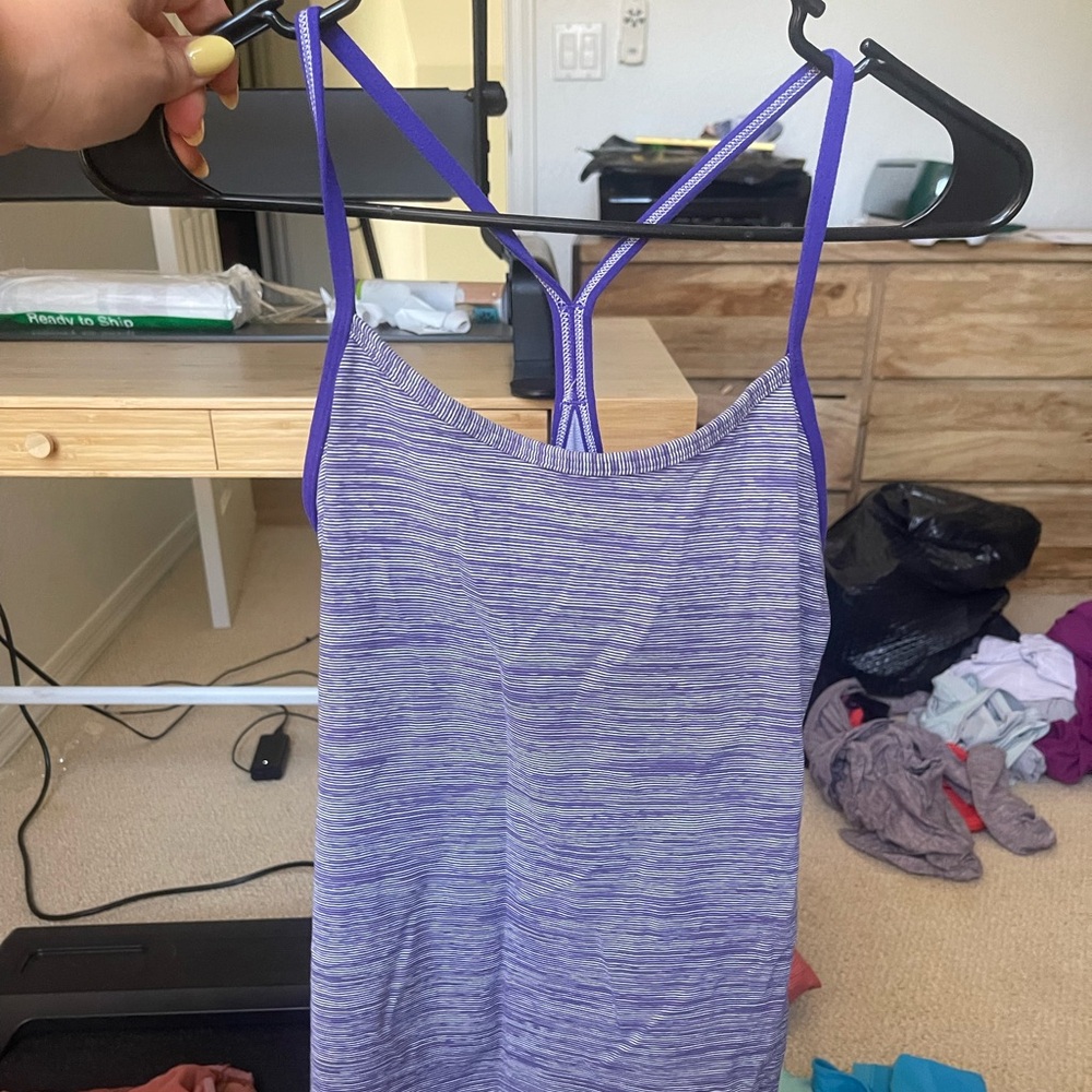 Lululemon tank top